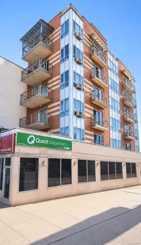 5423 7th Ave #4A, Brooklyn, NY 11220