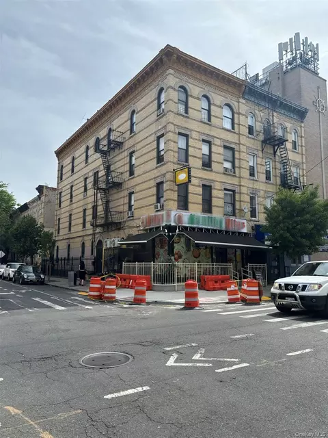 735 Knickerbocker Ave, New York, NY 11221