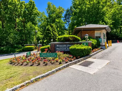 1344 Midland Ave #3E, Yonkers, NY 10708