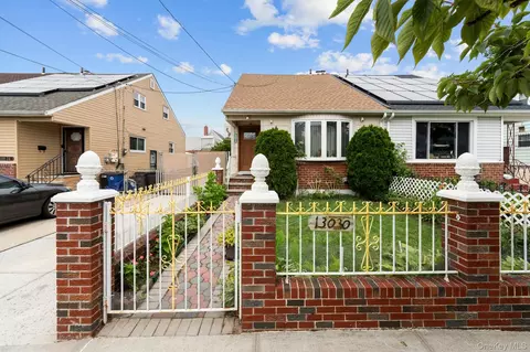 13030 145th St, Jamaica, NY 11436