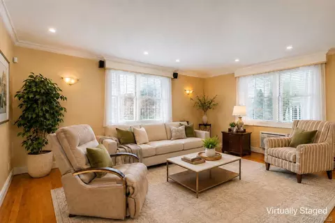 182-12 Horace Harding Expy #1K, New York, NY 11365