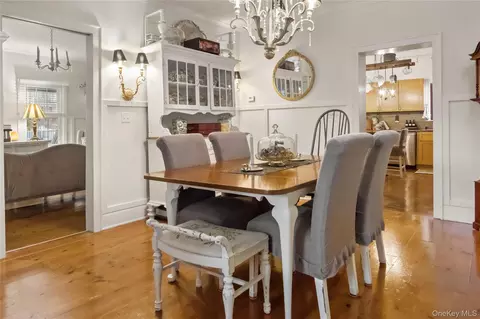 Dining - 195 Pressler Rd, Wallkill, NY 12589 photo 2 of 2