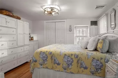 Bedroom - 195 Pressler Rd, Wallkill, NY 12589 photo 2 of 5