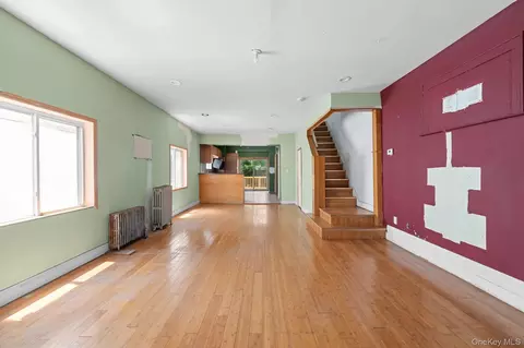 11410 169th St, Rochdale Village, NY 11434