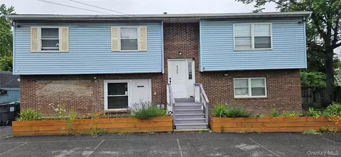 935 Homestead Ave, Maybrook, NY 12543