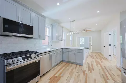 Entry Way - 58-13 69th Pl, New York, NY 11378 photo 4 of 8