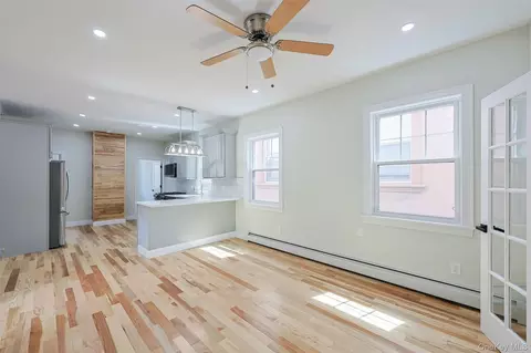 Living - 58-13 69th Pl, New York, NY 11378 photo 4 of 5