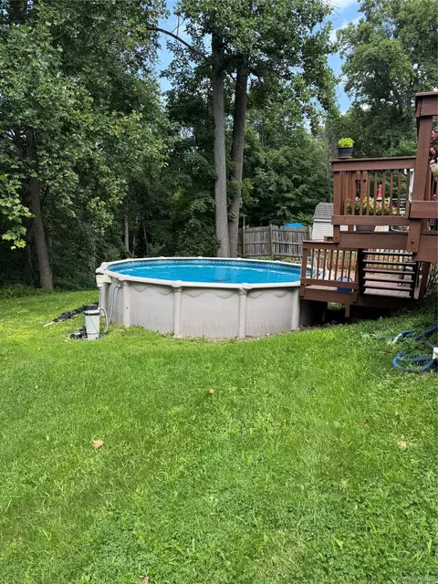 Exterior - 7 Colleen Ln, Wallkill, NY 12589 photo 16 of 16