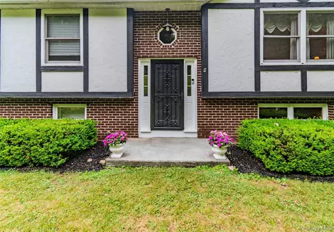 Other - 7 Colleen Ln, Wallkill, NY 12589 photo 2 of 2