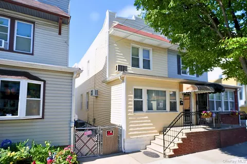 6149 62nd Ave, New York, NY 11379
