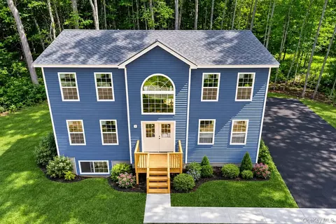 677 Marsh Rd, Fallsburg, NY 12738