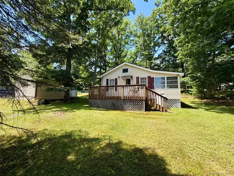 90 Minisink Trl, Lumberland, NY 12737