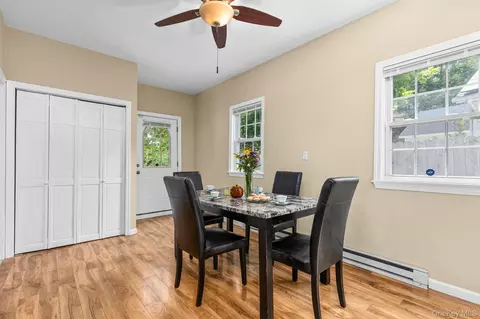 Dining - 10 Batavia Rd, Patterson, NY 12563 photo 2 of 3