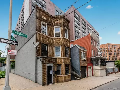 1893 Longfellow Ave, New York, NY 10460