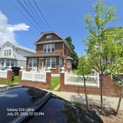 218-17 104th Ave, New York, NY 11429