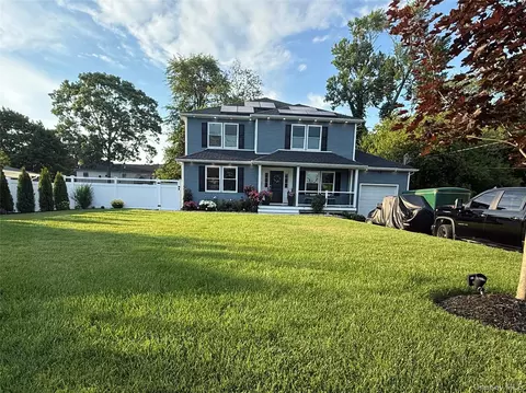68 Jefferson Ave, Wyandanch, NY 11798
