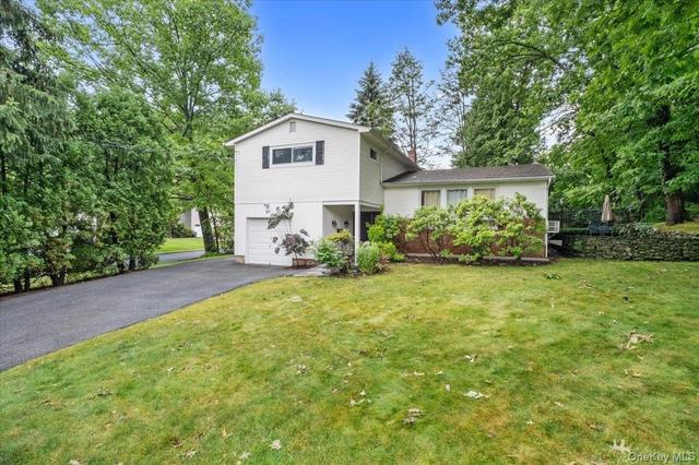 21 Tanglewood Rd, Greenburgh, NY 10583