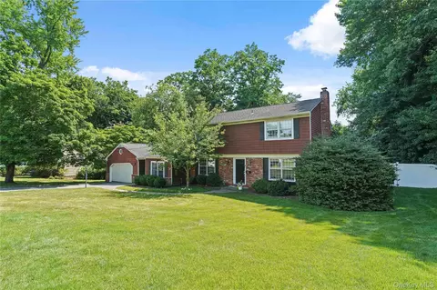16 Stephen Dr, Greenburgh, NY 10591