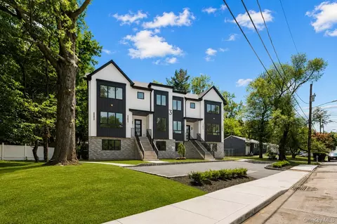 Exterior - 3 Greene Rd, Ramapo, NY 10977 photo 2 of 5