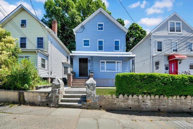 35 S Terrace Ave, Mount Vernon, NY 10550