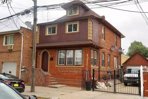 13515 127th St, New York, NY 11420