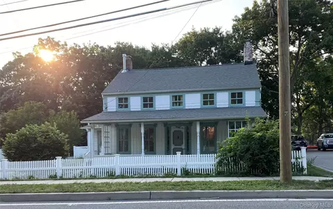 205 Christian Ave, Stony Brook, NY 11790