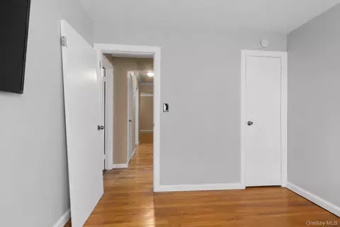 Entry Way - 8 N James St #I, Peekskill, NY 10566 photo 1 of 1
