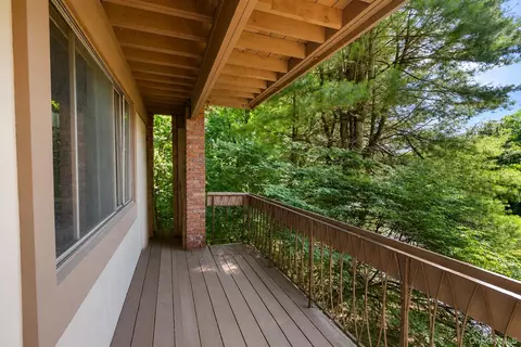 Exterior - 8 N James St #I, Peekskill, NY 10566 photo 3 of 4