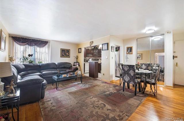 1275 E 51st St #3B, Brooklyn, NY 11234
