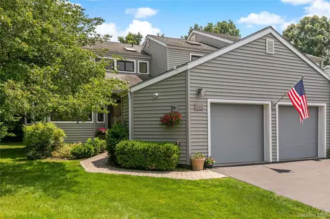 191 Horseshoe Cir, Ossining, NY 10562
