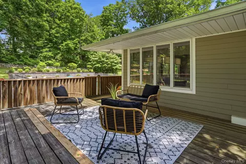 Exterior - 21 Vail Rd, Poughkeepsie, NY 12603 photo 2 of 7