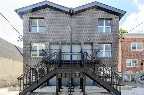 3039 Young Ave, New York, NY 10469