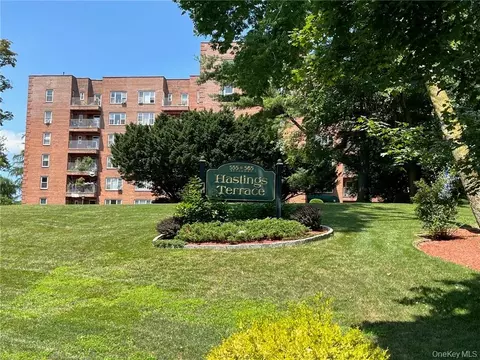 555 Broadway #5C, Greenburgh, NY 10706