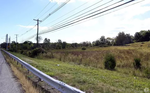 Route 17k, Newburgh Town, NY 12550