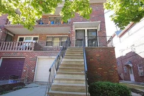 1278 E 70th St, Brooklyn, NY 11234