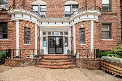 96-11 65th Rd #PROF A, New York, NY 11374