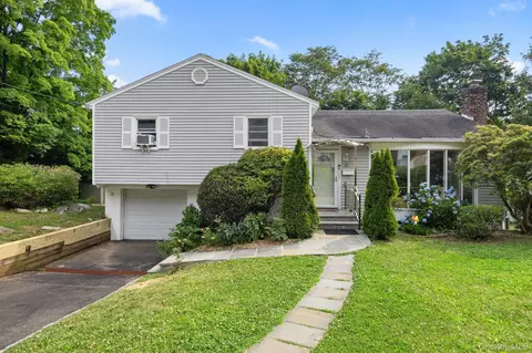 21 Joyce Rd, Greenburgh, NY 10530