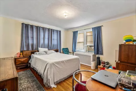Bedroom - 32-07 148th St, Flushing, NY 11354 photo 2 of 4