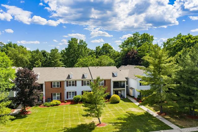 111 Cartwheel Ct #28, Washingtonville, NY 10992