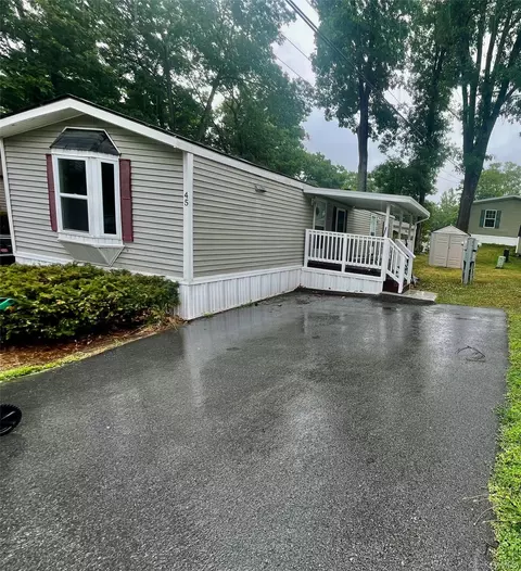 95 New Hackensack Rd # 45, Wappinger, NY 12590