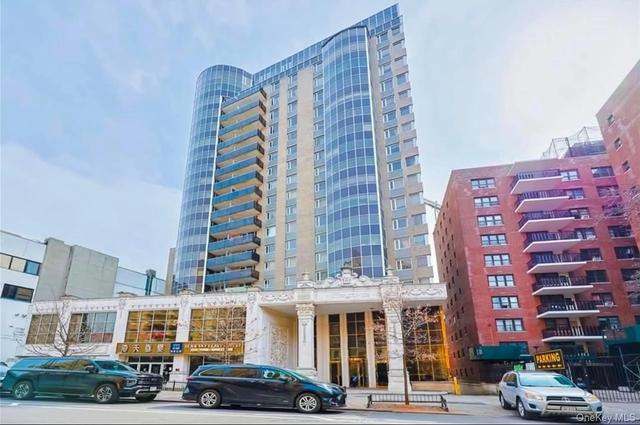 13338 Sanford Ave #11E, New York, NY 11355