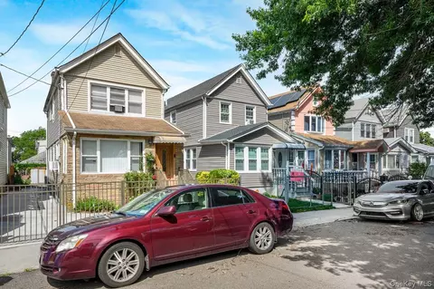 11724 193rd St, New York, NY 11412
