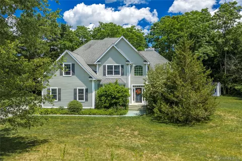 63 Guinness Way, East Fishkill, NY 12533