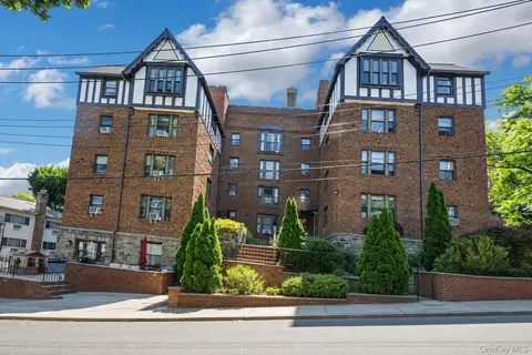 36 Westview Ave #1B, Eastchester, NY 10707