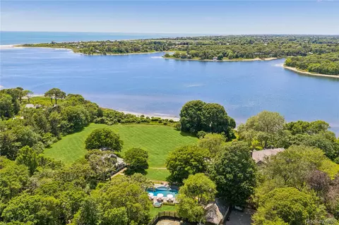100 90 Briar Patch Rd, East Hampton, NY 11937 photo 4