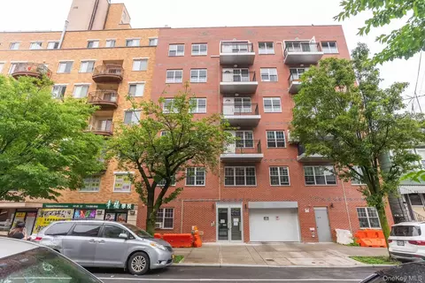 141-15 Cherry Ave #3C, New York, NY 11355