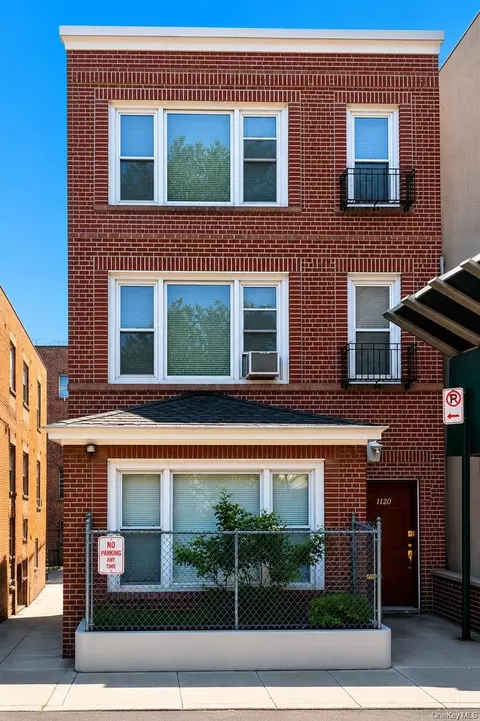 1120 Anderson Ave, New York, NY 10452