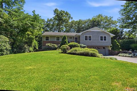 115 Autumn Dr, Hauppauge, NY 11788
