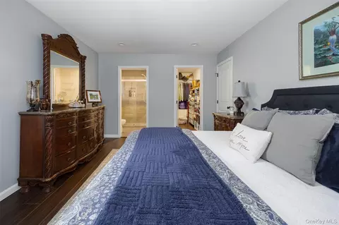 Bedroom - 8 Willow Rd, Beacon, NY 12508 photo 3 of 3