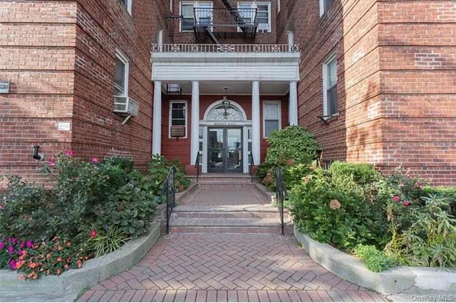 114-20 Queens Blvd #E9, New York, NY 11375